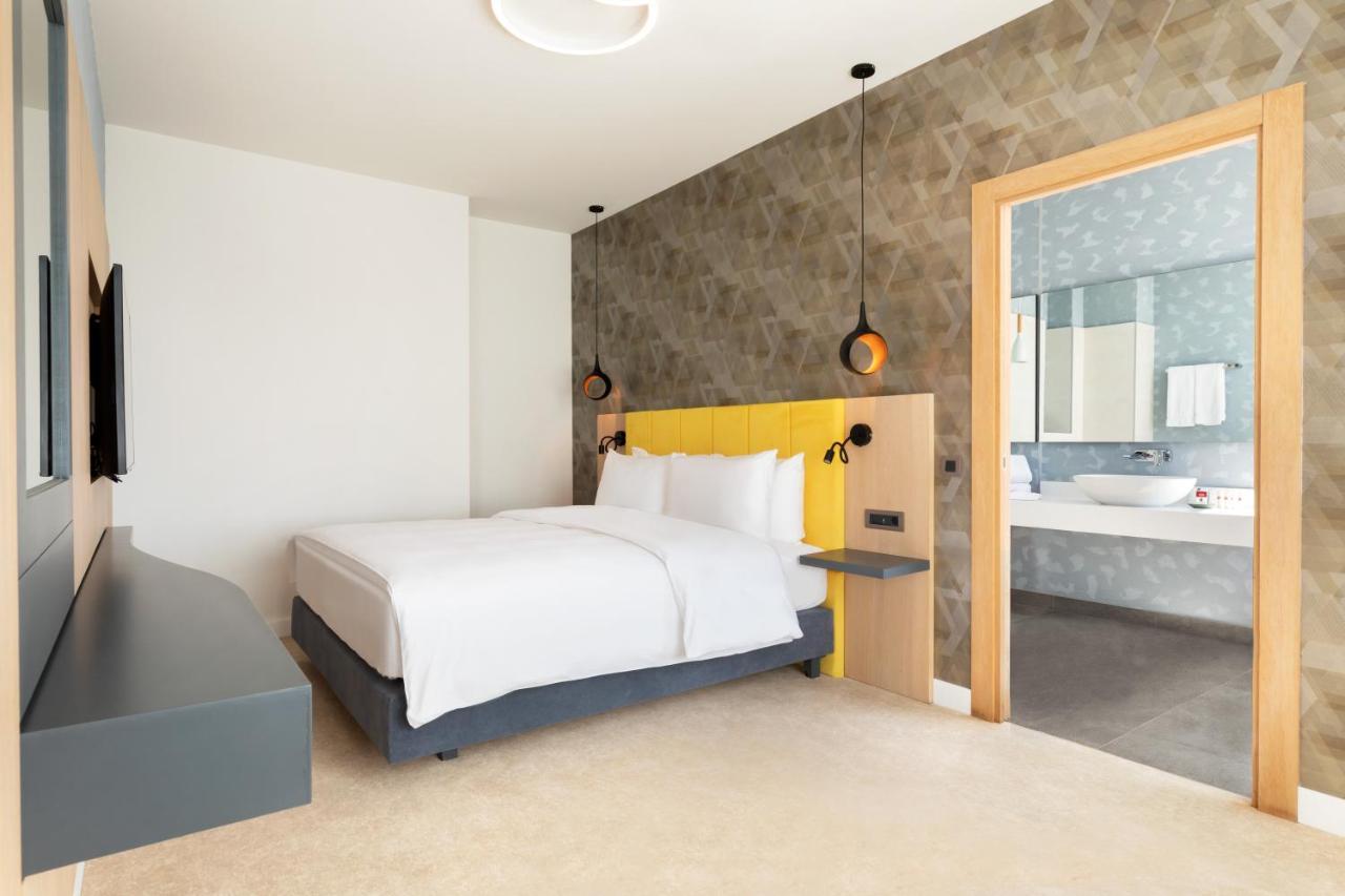 Ramada By Wyndham Slatina Parc酒店 外观 照片