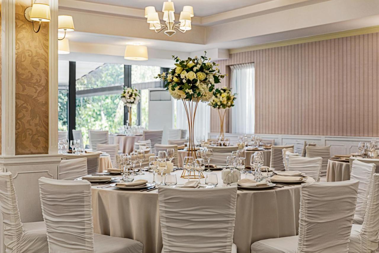 Ramada By Wyndham Slatina Parc酒店 外观 照片