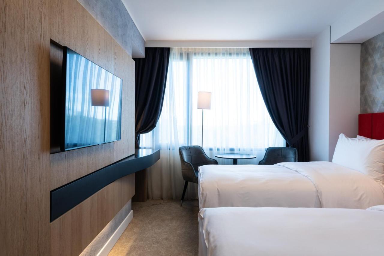 Ramada By Wyndham Slatina Parc酒店 外观 照片