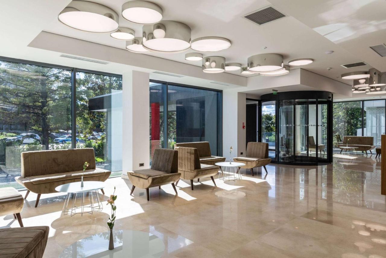 Ramada By Wyndham Slatina Parc酒店 外观 照片
