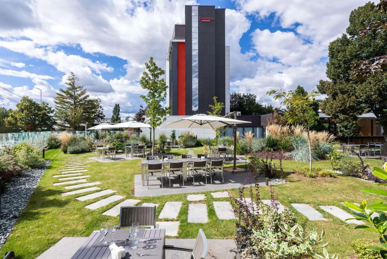 Ramada By Wyndham Slatina Parc酒店 外观 照片