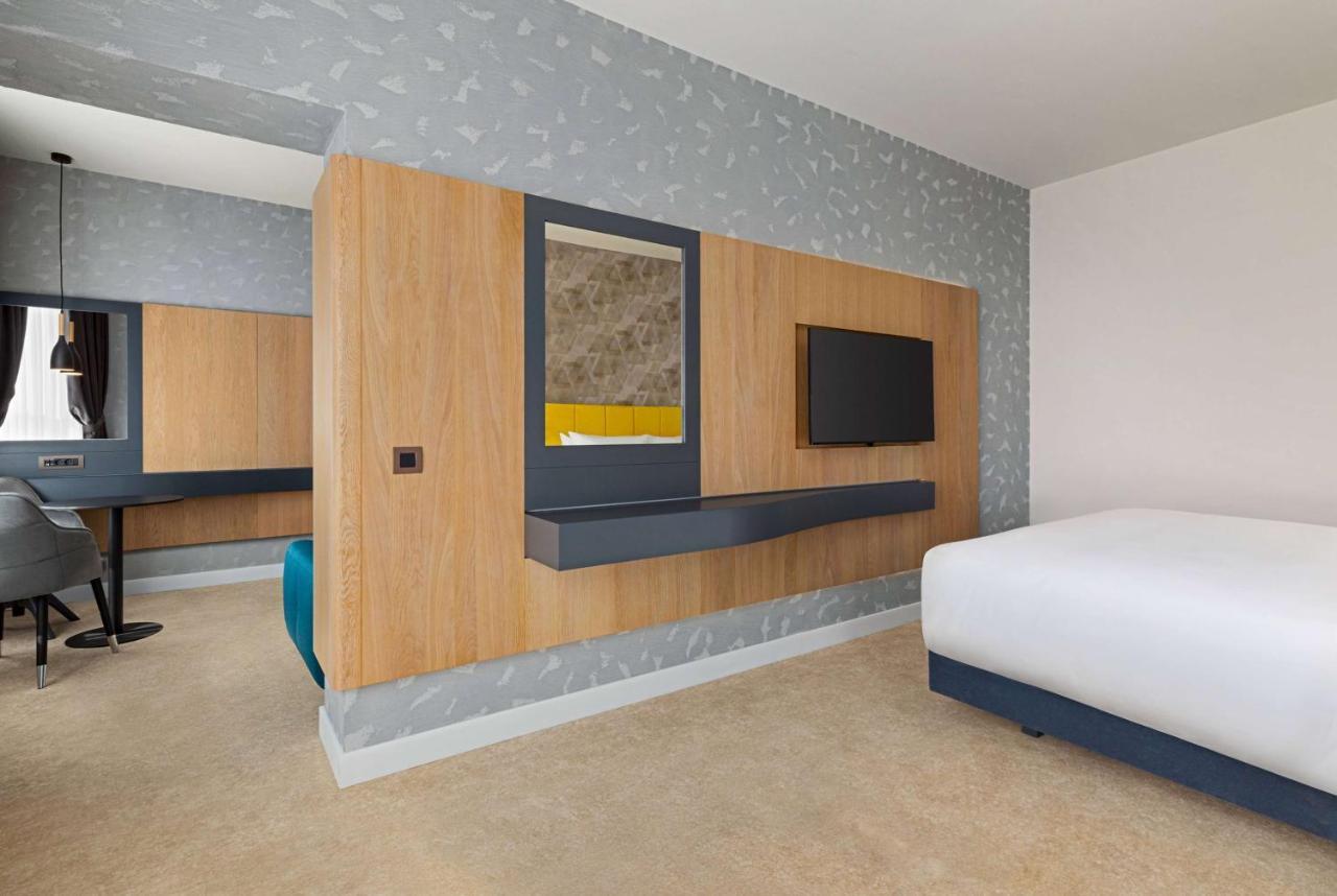 Ramada By Wyndham Slatina Parc酒店 外观 照片