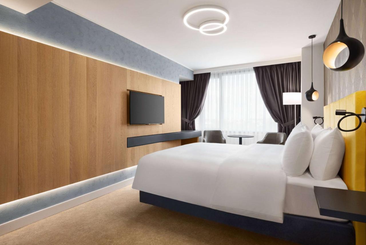 Ramada By Wyndham Slatina Parc酒店 外观 照片