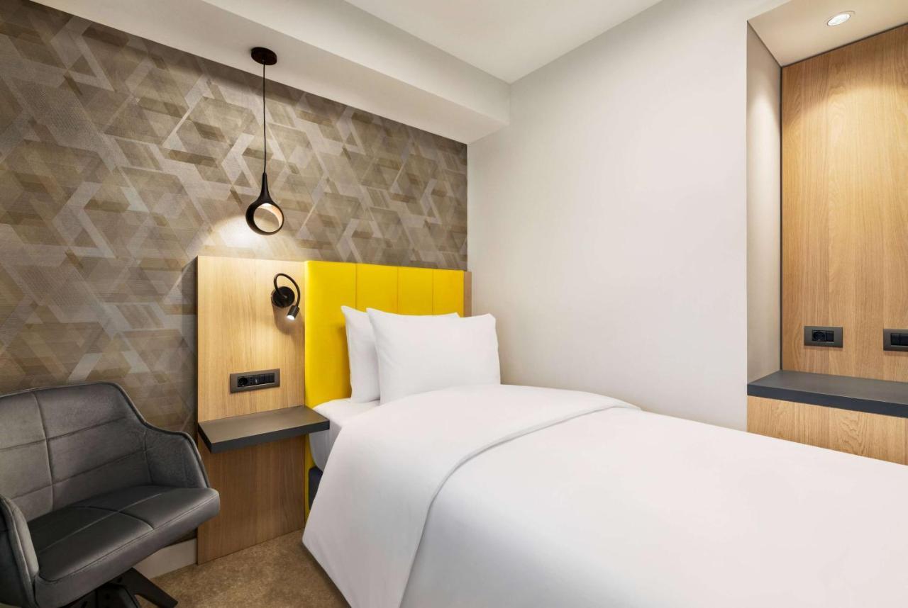 Ramada By Wyndham Slatina Parc酒店 外观 照片