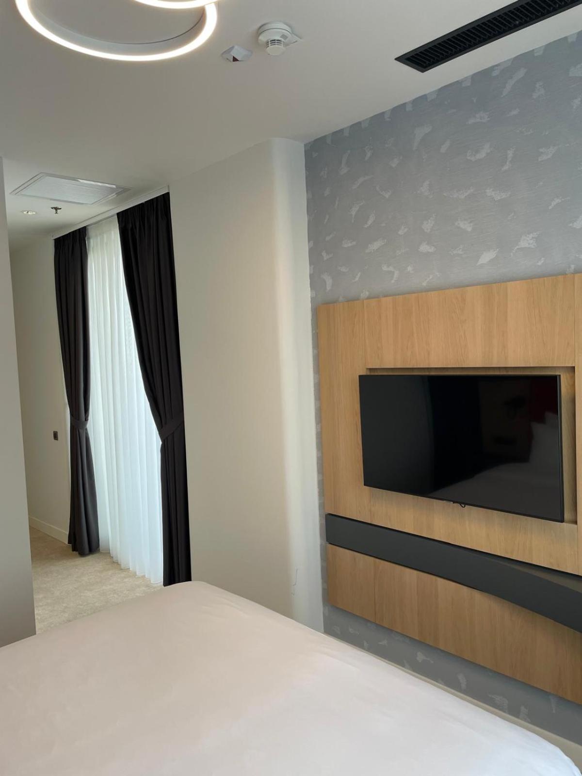 Ramada By Wyndham Slatina Parc酒店 外观 照片